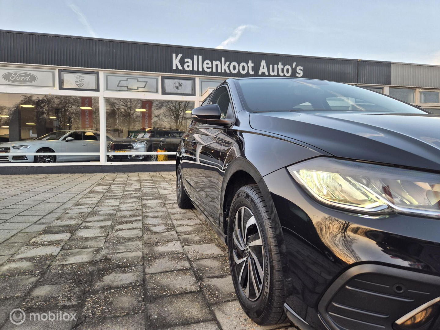 Volkswagen Polo 1.0 TSI Life, Nieuw model, Carplay, PDC V+A