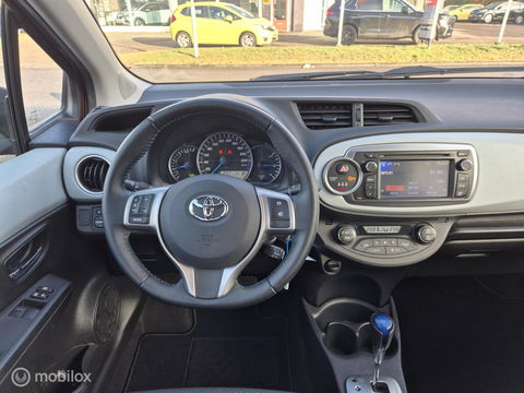 Toyota Yaris 1.5 Hybrid Aspiration, 100% Dealer onderhouden!