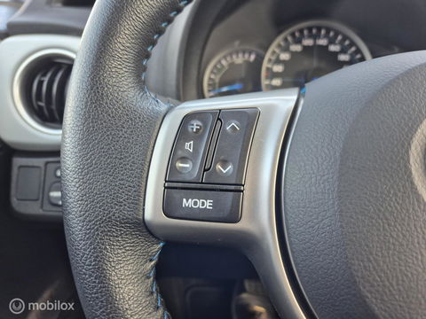 Toyota Yaris 1.5 Hybrid Aspiration, 100% Dealer onderhouden!