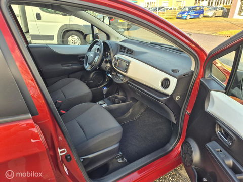 Toyota Yaris 1.5 Hybrid Aspiration, 100% Dealer onderhouden!