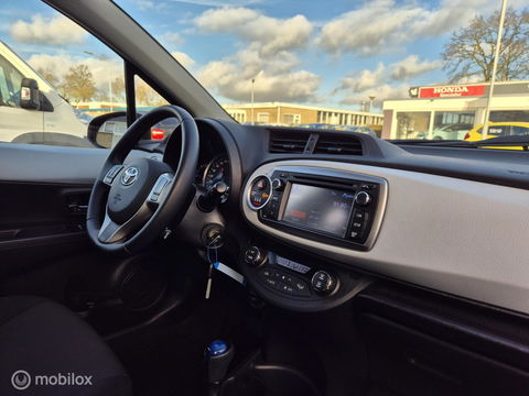 Toyota Yaris 1.5 Hybrid Aspiration, 100% Dealer onderhouden!