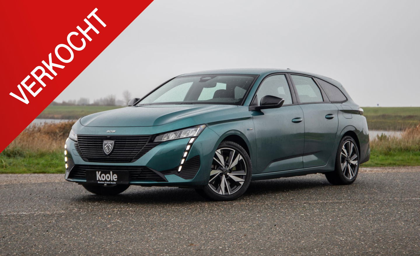 Peugeot 308 SW 1.6 HYbrid 180 Allure Pack Business AIRCO / CRUISE CONTROLE / CARPLAY / PLUG IN HYBRID / STOELVERWARMING