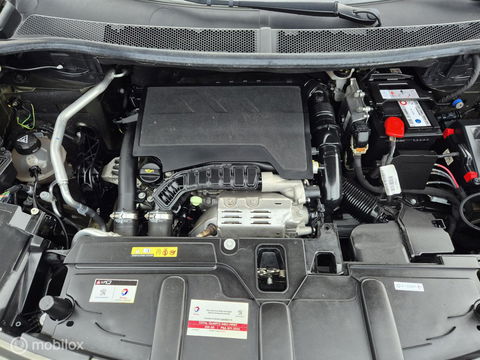 Peugeot 5008 1.2 PureTech Lease Premium 7Prs, Nieuwe DRiem!