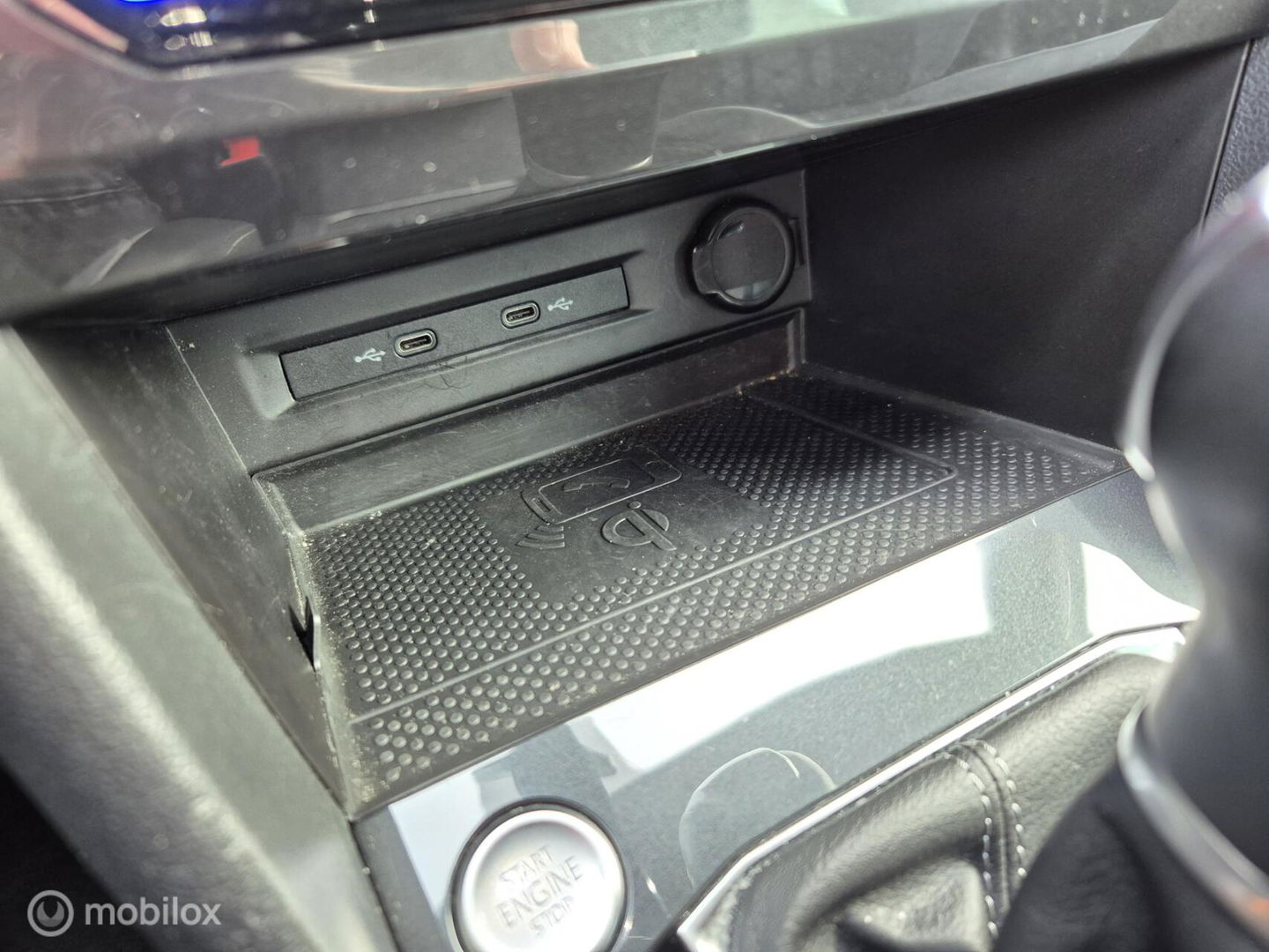 Volkswagen Tiguan 1.5 TSI R-Line, Trekhaak, Dealer onderhoud