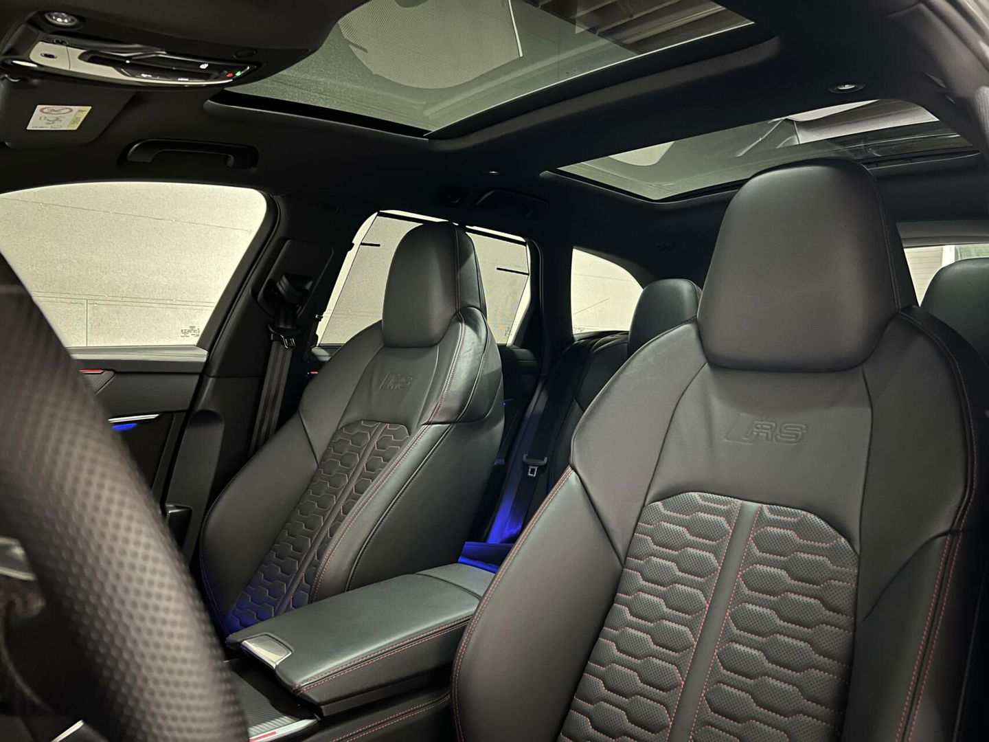 Audi RS6 Avant 4.0 TFSI Quattro Matgrijs Dynamic+ B&O 600PK