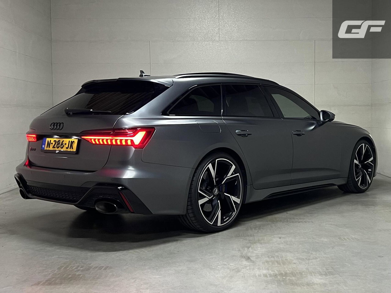Audi RS6