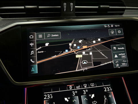 Audi RS6 Avant 4.0 TFSI Quattro Matgrijs Dynamic+ B&O 600PK