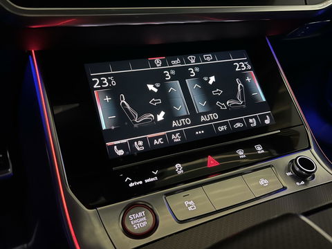 Audi RS6 Avant 4.0 TFSI Quattro Matgrijs Dynamic+ B&O 600PK