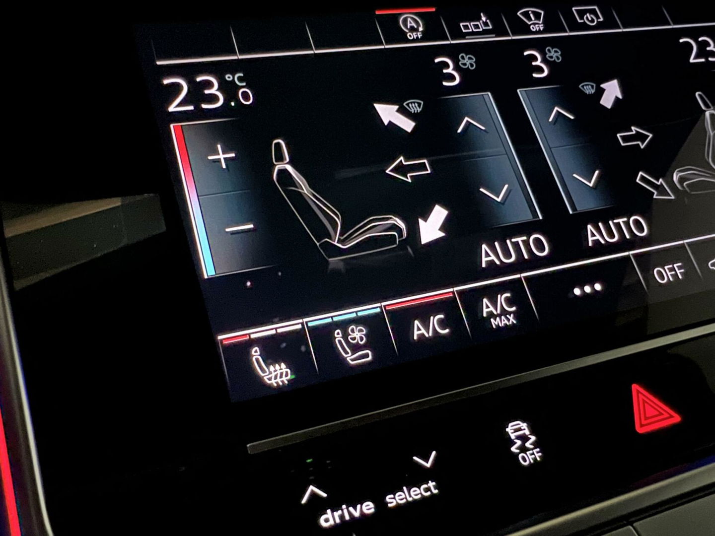 Audi RS6 Avant 4.0 TFSI Quattro Matgrijs Dynamic+ B&O 600PK