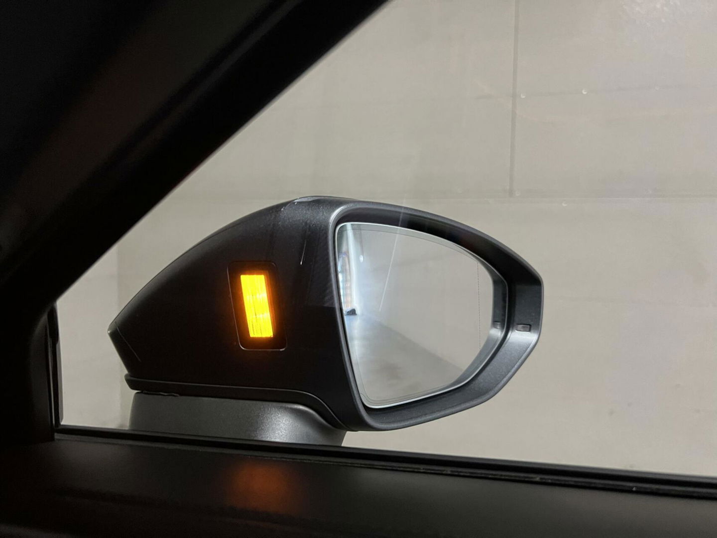 Audi RS6 Avant 4.0 TFSI Quattro Matgrijs Dynamic+ B&O 600PK