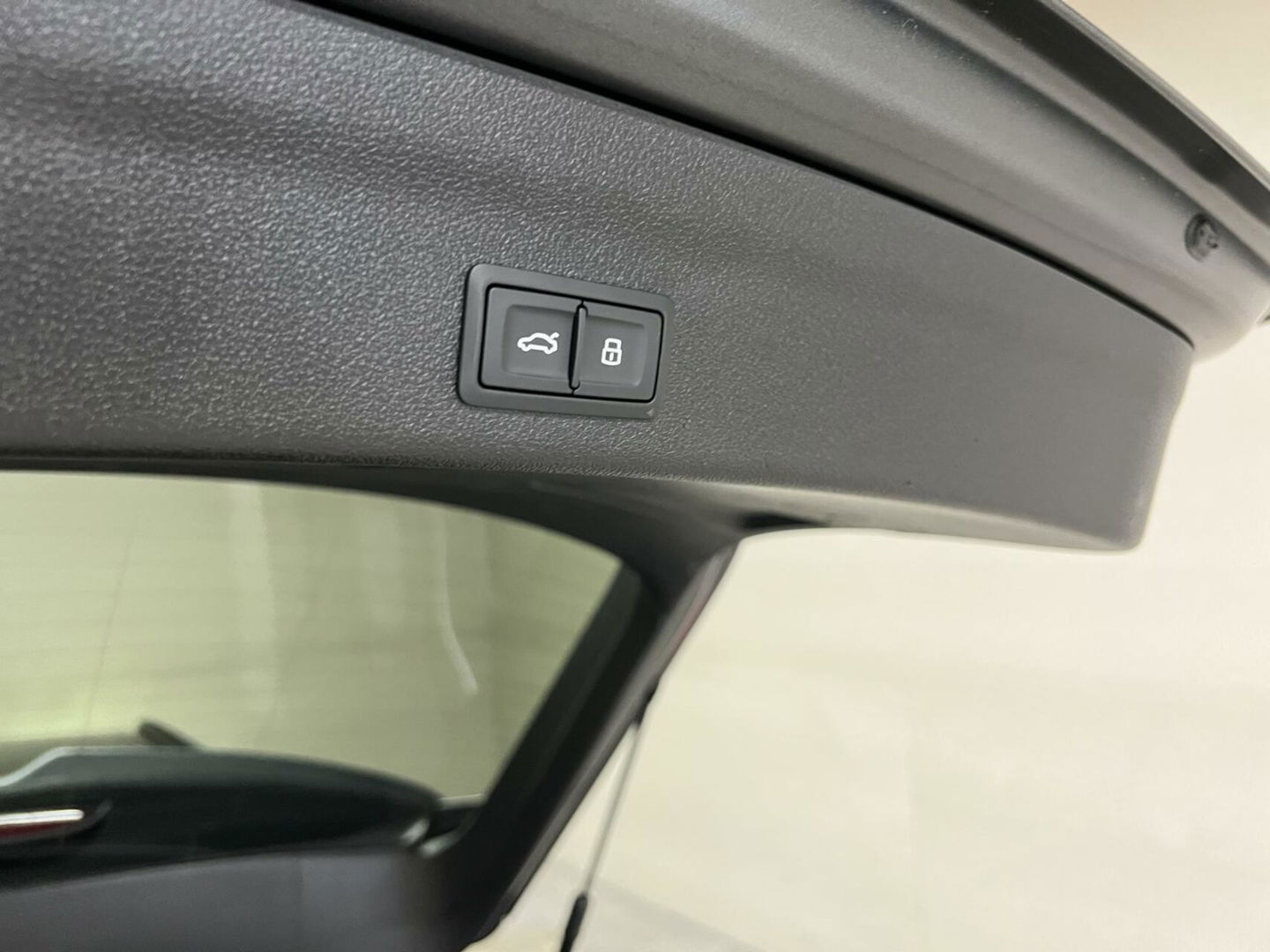 Audi RS6 Avant 4.0 TFSI Quattro Matgrijs Dynamic+ B&O 600PK