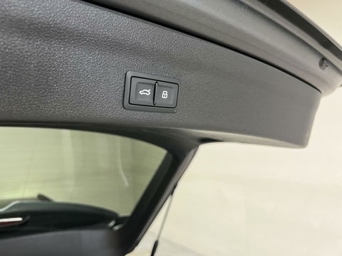 Audi RS6 Avant 4.0 TFSI Quattro Matgrijs Dynamic+ B&O 600PK