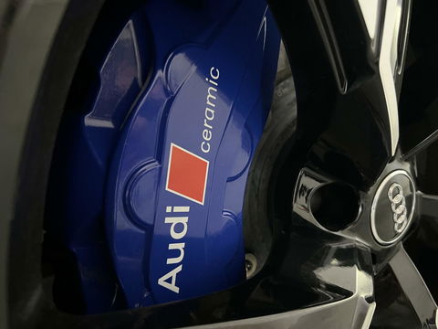 Audi RS6 Avant 4.0 TFSI Quattro Matgrijs Dynamic+ B&O 600PK