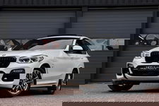BMW X4 - xDrive30i M-Sport M-Pakket /PANODAK/HUD/KEYLESS/CARPLAY/CAMERA/STOELVERW. + VENTL./ACC!