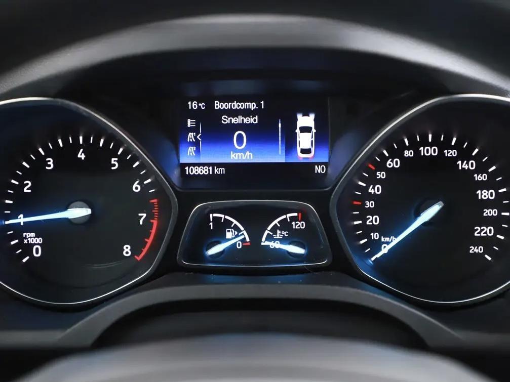 Ford Kuga 1.5 EcoBoost ST Line Pano Camera Carplay Winterpakket NAP