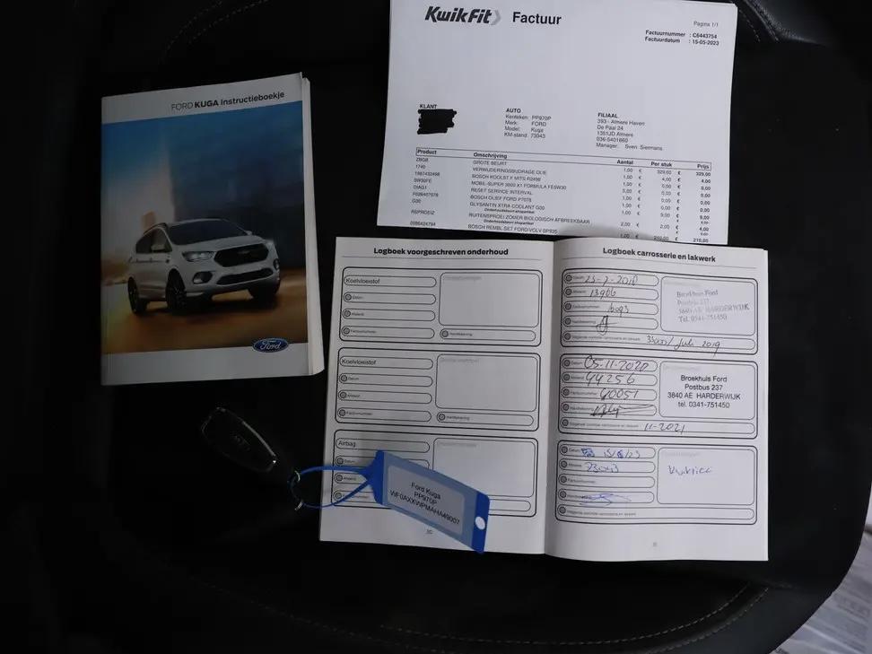 Ford Kuga 1.5 EcoBoost ST Line Pano Camera Carplay Winterpakket NAP