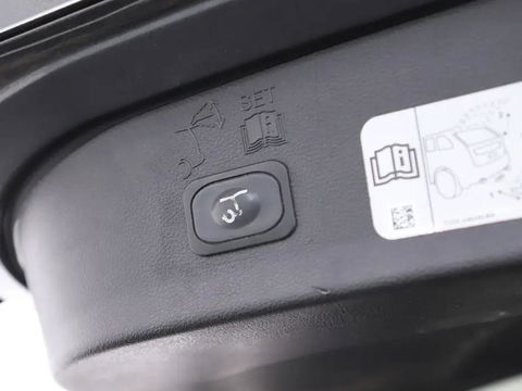 Ford Kuga 1.5 EcoBoost ST Line Pano Camera Carplay Winterpakket NAP