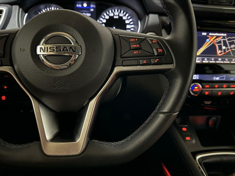 Nissan QASHQAI 1.3 DIG-T Pano 360° Navi Cruise NAP