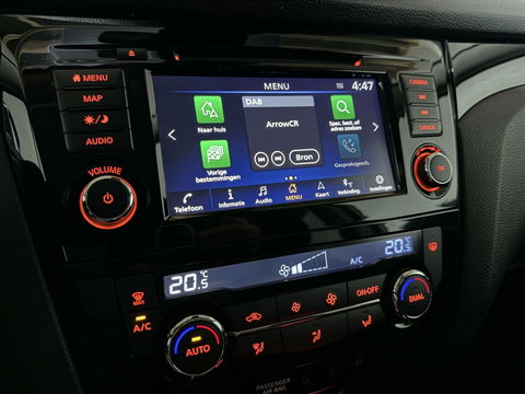 Nissan QASHQAI 1.3 DIG-T Pano 360° Navi Cruise NAP