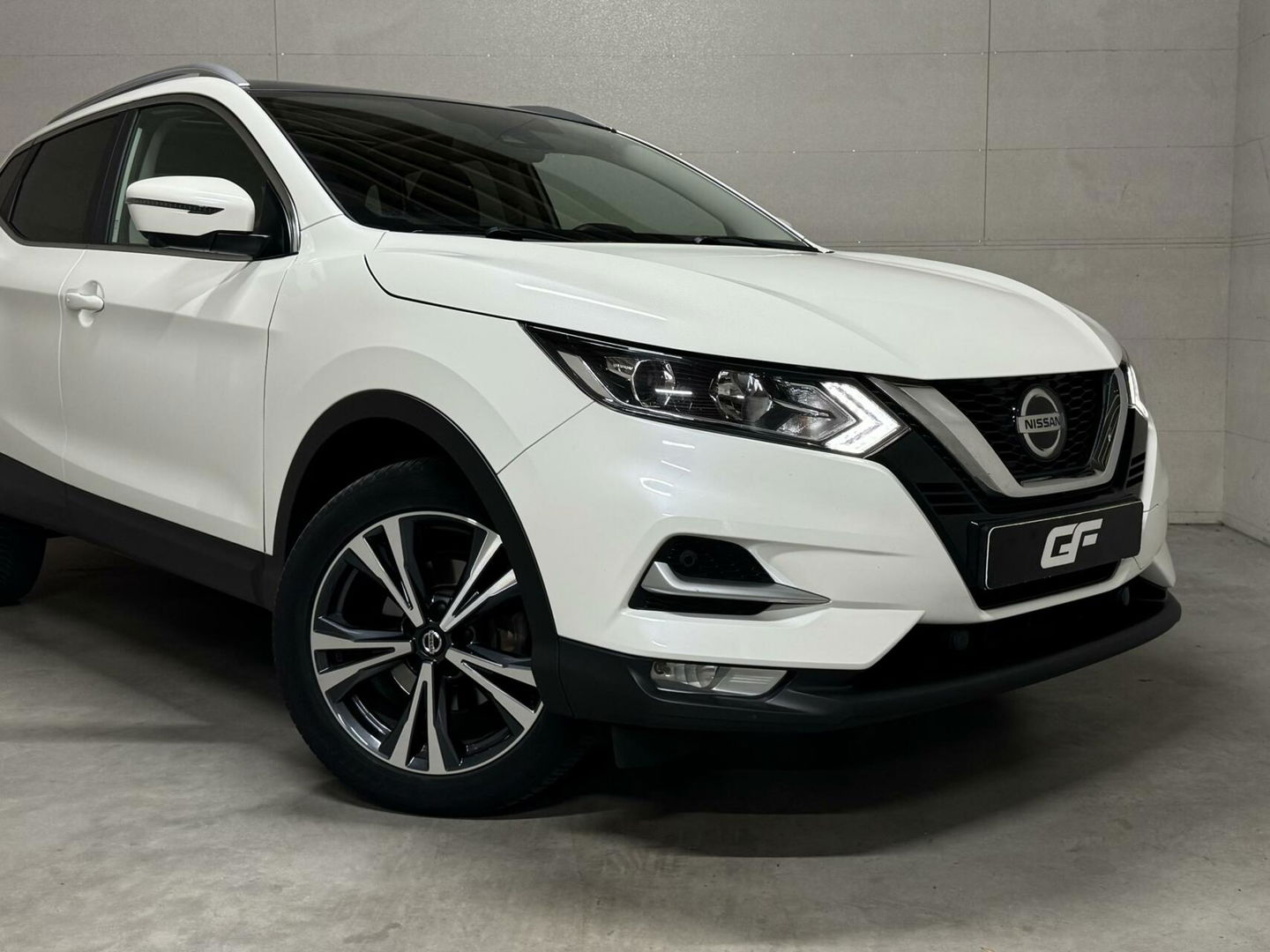 Nissan QASHQAI 1.3 DIG-T Pano 360° Navi Cruise NAP