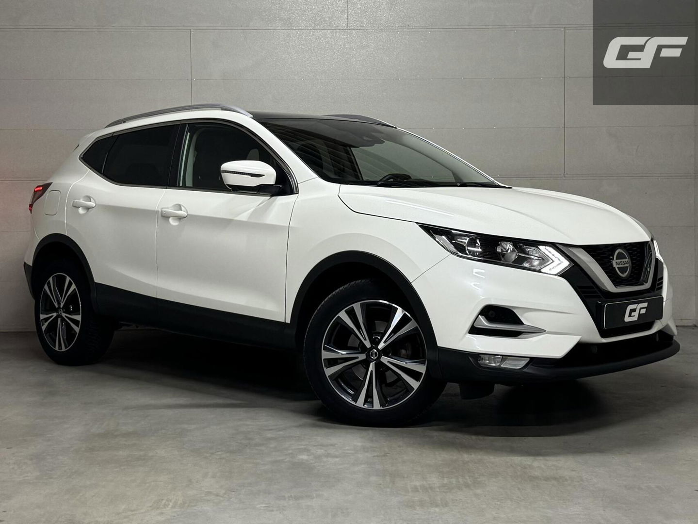 Nissan QASHQAI 1.3 DIG-T Pano 360° Navi Cruise NAP