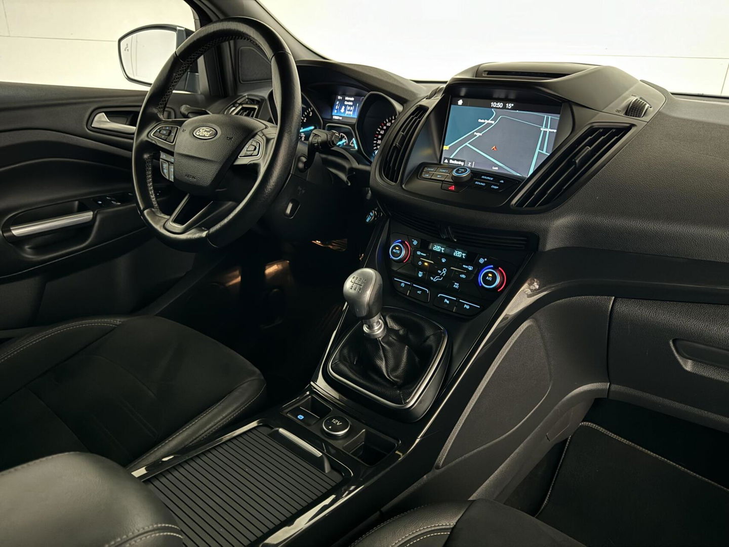 Ford Kuga 1.5 EcoBoost ST Line Navi Cruise Carplay PDC NAP