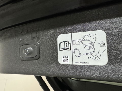 Ford Kuga 1.5 EcoBoost ST Line Navi Cruise Carplay PDC NAP