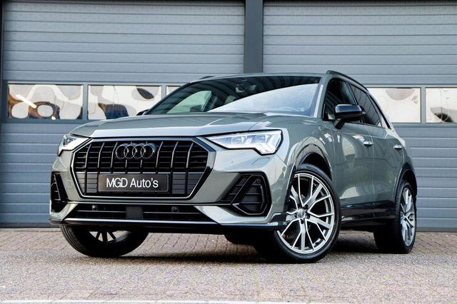 Audi Q3 - 35 TFSI S-Line Black Pakket /LED/SFEERVERL./ACC/PDC V+A/TREKHAAK/CARPLAY/ELEK. KLEP!