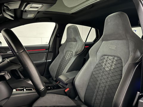 Volkswagen Golf 1.5 eTSI R-Line Pano Harman/Kardon Carplay Sfeer