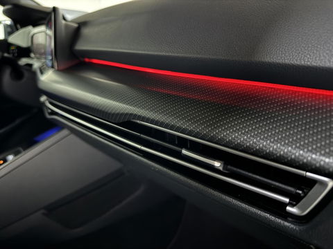 Volkswagen Golf 1.5 eTSI R-Line Pano Harman/Kardon Carplay Sfeer