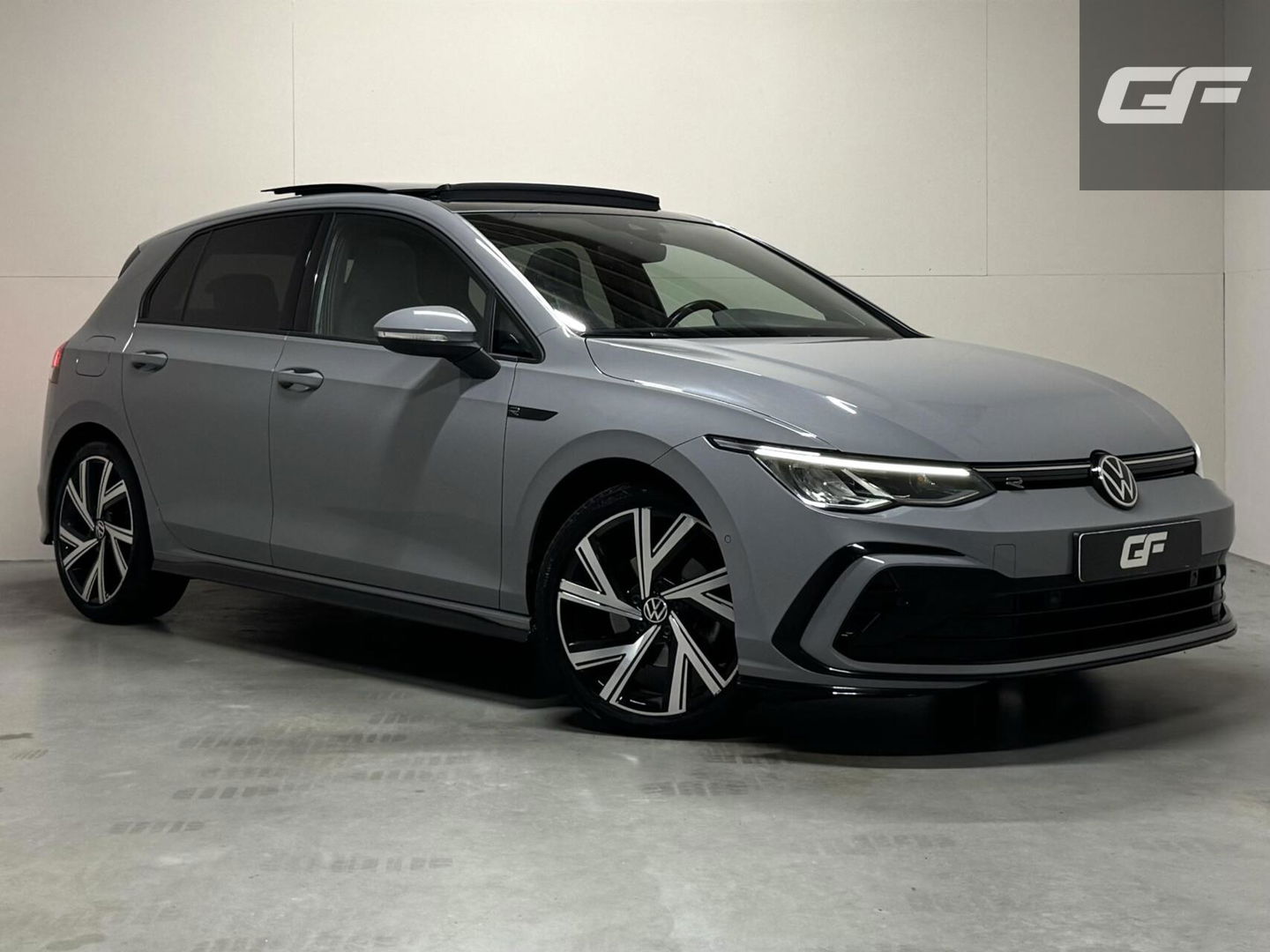 Volkswagen Golf 1.5 eTSI R-Line Pano Harman/Kardon Sfeer NAP