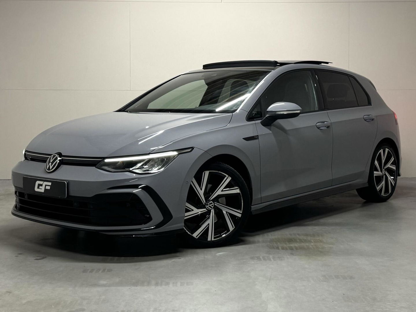 Volkswagen Golf 1.5 eTSI R-Line Pano Harman/Kardon Sfeer NAP