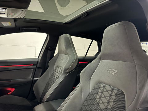 Volkswagen Golf 1.5 eTSI R-Line Pano Harman/Kardon Sfeer NAP