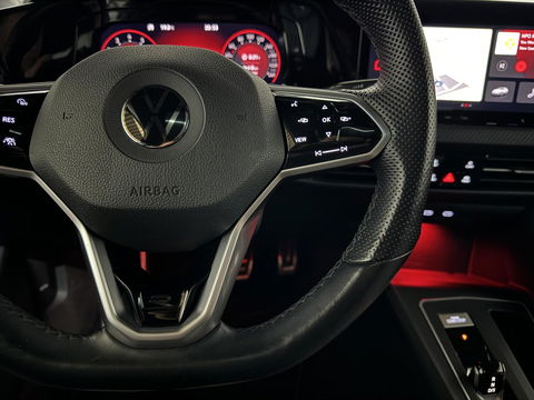 Volkswagen Golf 1.5 eTSI R-Line Pano Harman/Kardon Sfeer NAP