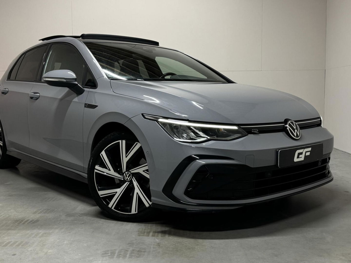 Volkswagen Golf 1.5 eTSI R-Line Pano Harman/Kardon Sfeer NAP