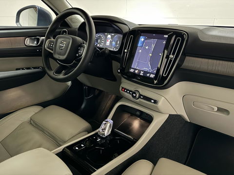 Volvo XC40 1.5 T4 Recharge Inscription Pano Leer Carplay Camera