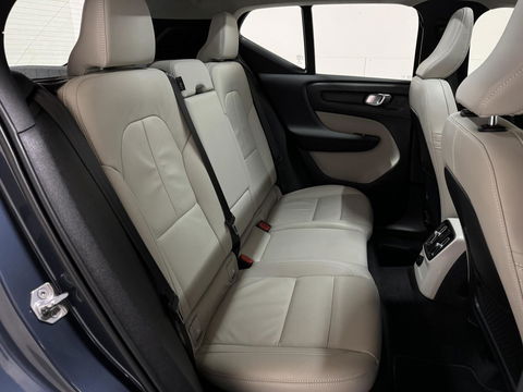 Volvo XC40 1.5 T4 Recharge Inscription Pano Leer Carplay Camera
