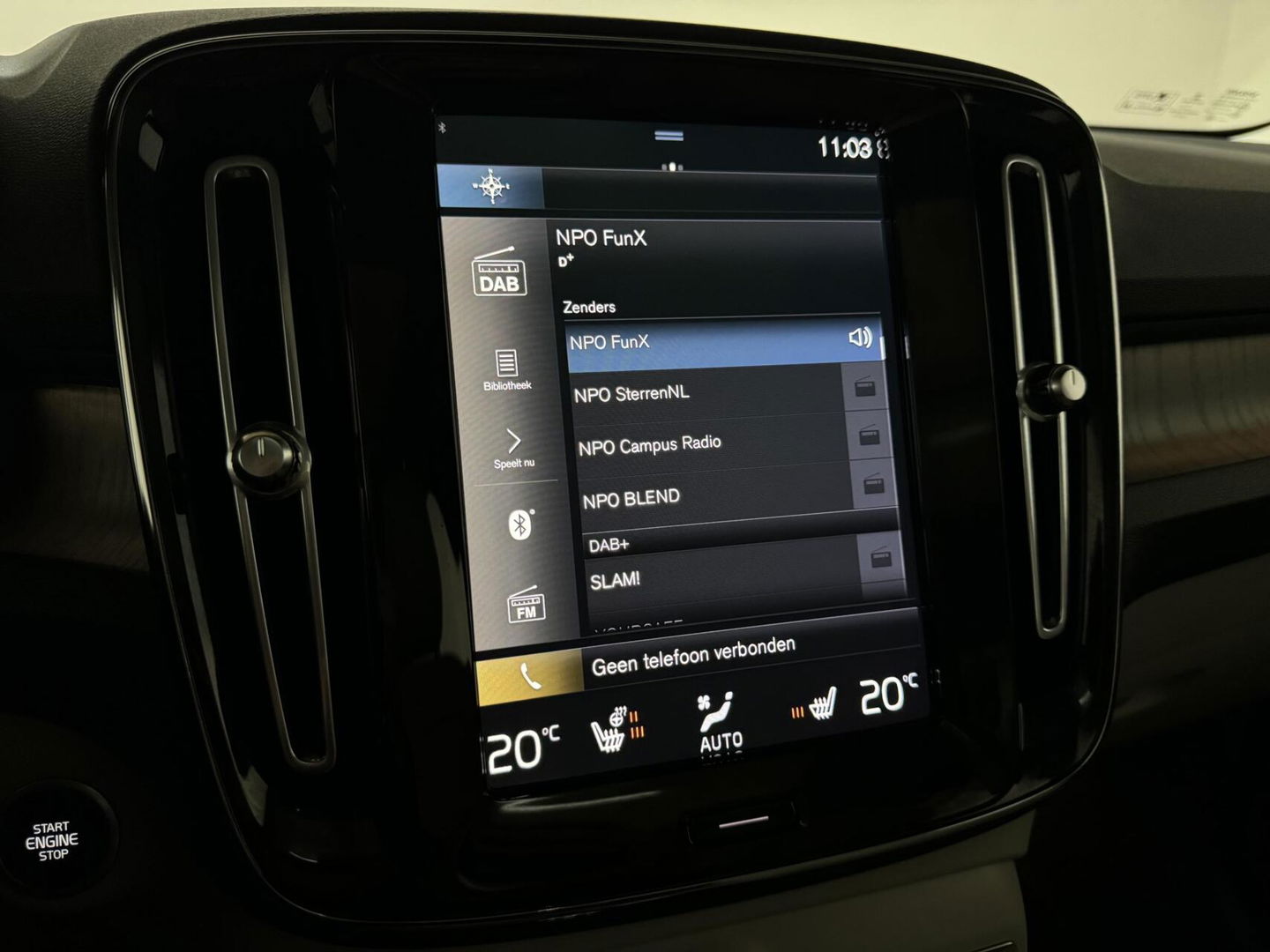 Volvo XC40 1.5 T4 Recharge Inscription Pano Leer Carplay Camera