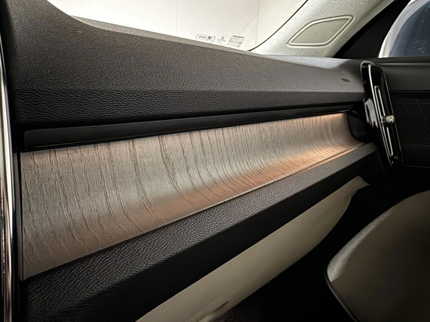 Volvo XC40 1.5 T4 Recharge Inscription Pano Leer Carplay Camera