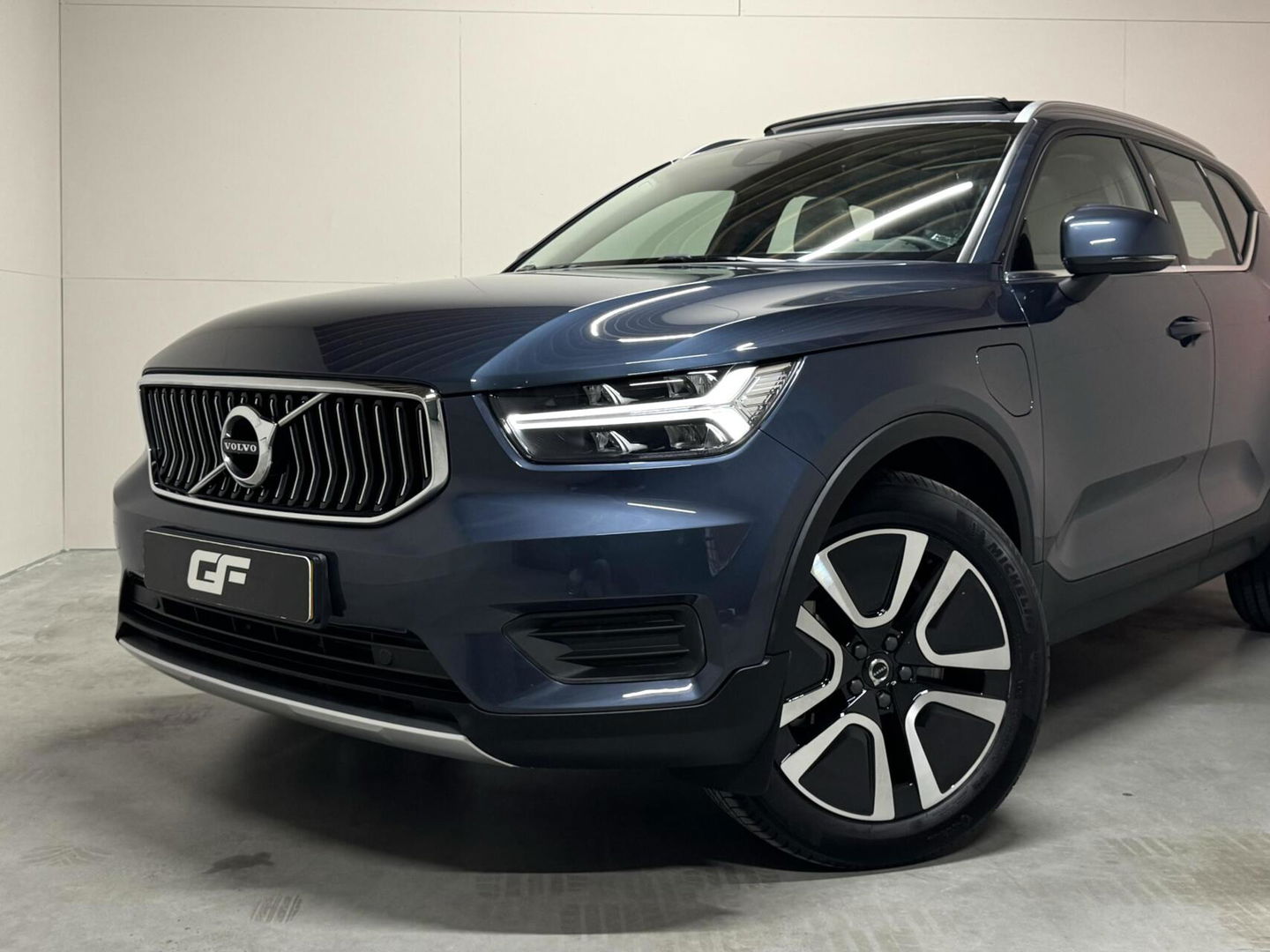 Volvo XC40 1.5 T4 Recharge Inscription Pano Leer Carplay Camera