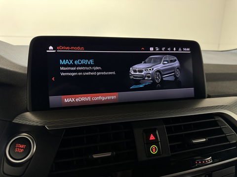 BMW X3 xDrive30e M-Sport Pano Leer Camera HUD Trekh. Sfeer NAP