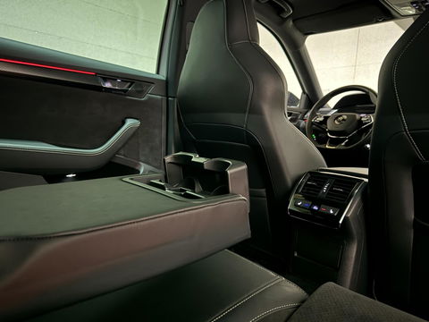 Škoda Superb Combi 1.4 TSI iV Sportline Pano Canton Memory Sfeer Camera