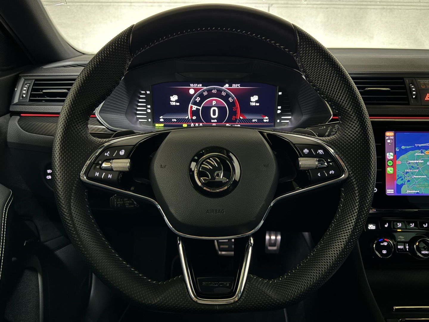 Škoda Superb Combi 1.4 TSI iV Sportline Pano Canton Memory Sfeer Camera