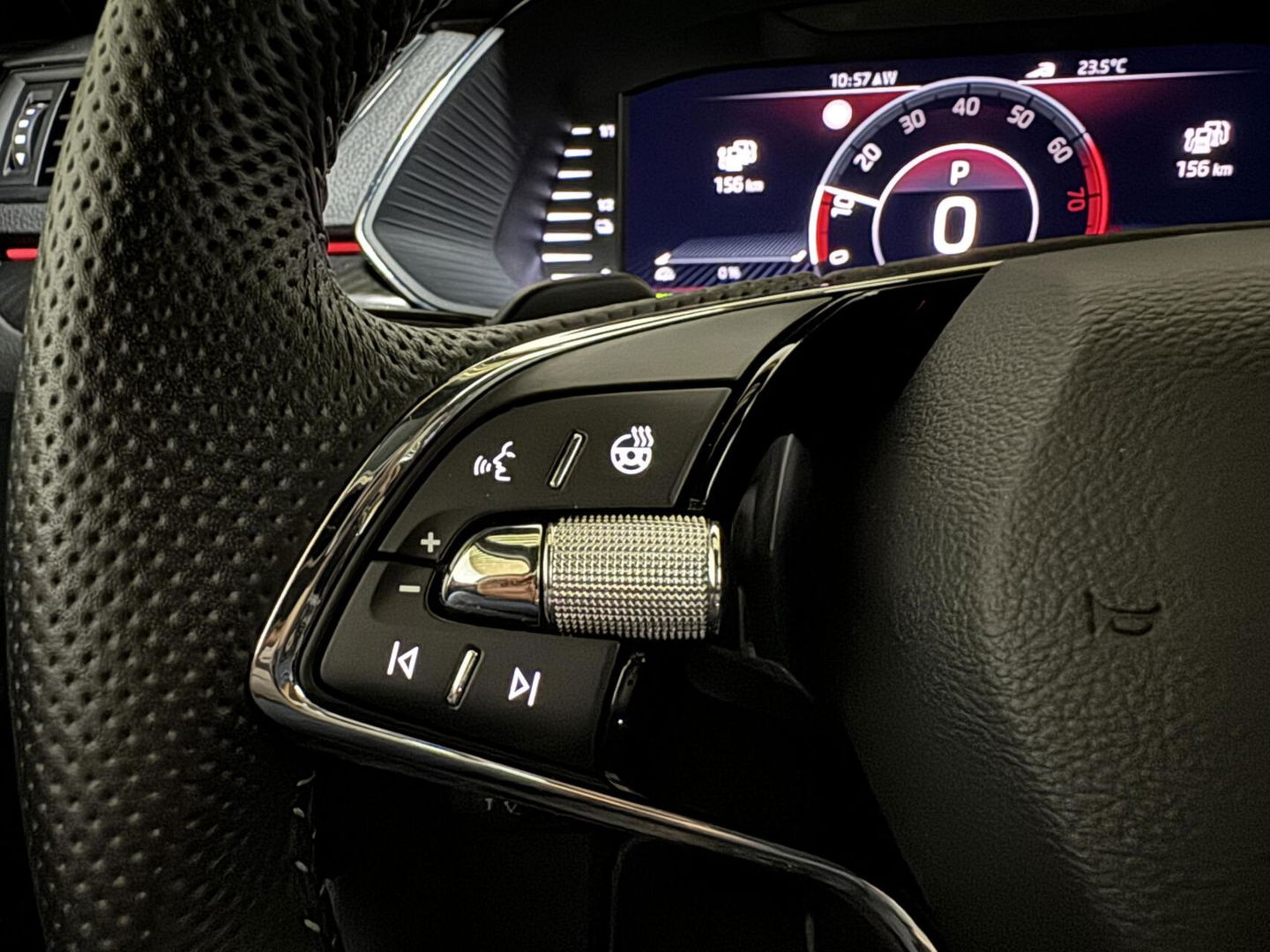 Škoda Superb Combi 1.4 TSI iV Sportline Pano Canton Memory Sfeer Camera