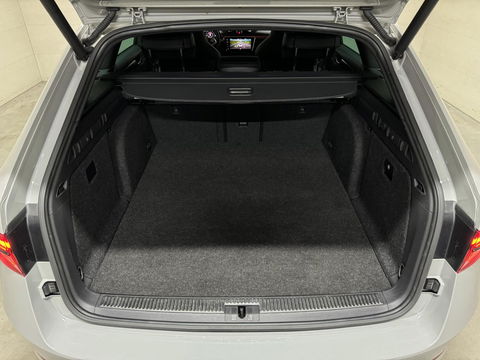 Škoda Superb Combi 1.4 TSI iV Sportline Pano Canton Memory Sfeer Camera