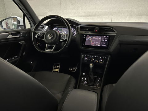 Volkswagen Tiguan 1.5 TSI R-Line Black Edition Pano Virtual Dynaudio 360° NAP