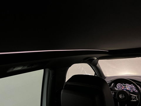 Volkswagen Tiguan 1.5 TSI R-Line Black Edition Pano Virtual Dynaudio 360° NAP