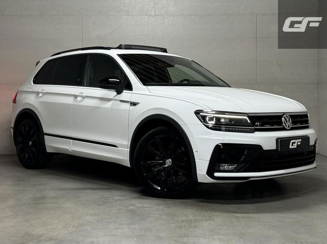 Volkswagen Tiguan - 1.5 TSI R-Line Black Edition Pano Virtual Dynaudio 360° NAP