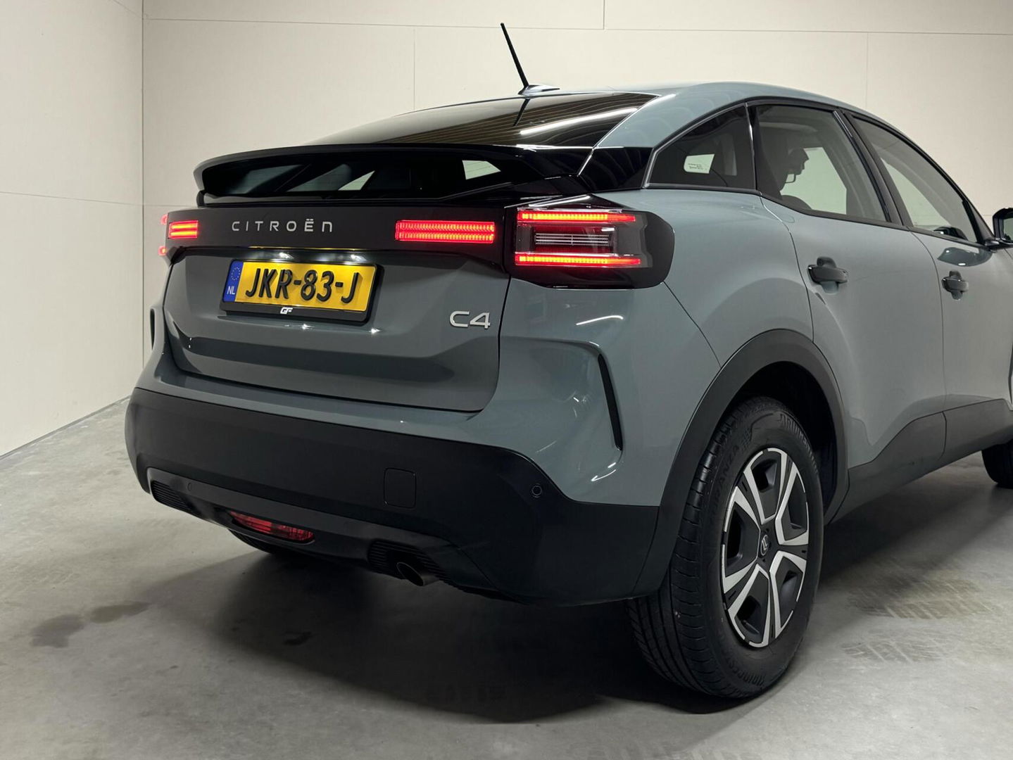 Citroën C4 1.2 Hybrid Automaat Carplay Cruise Navi Trekh. Fabrieksgarantie