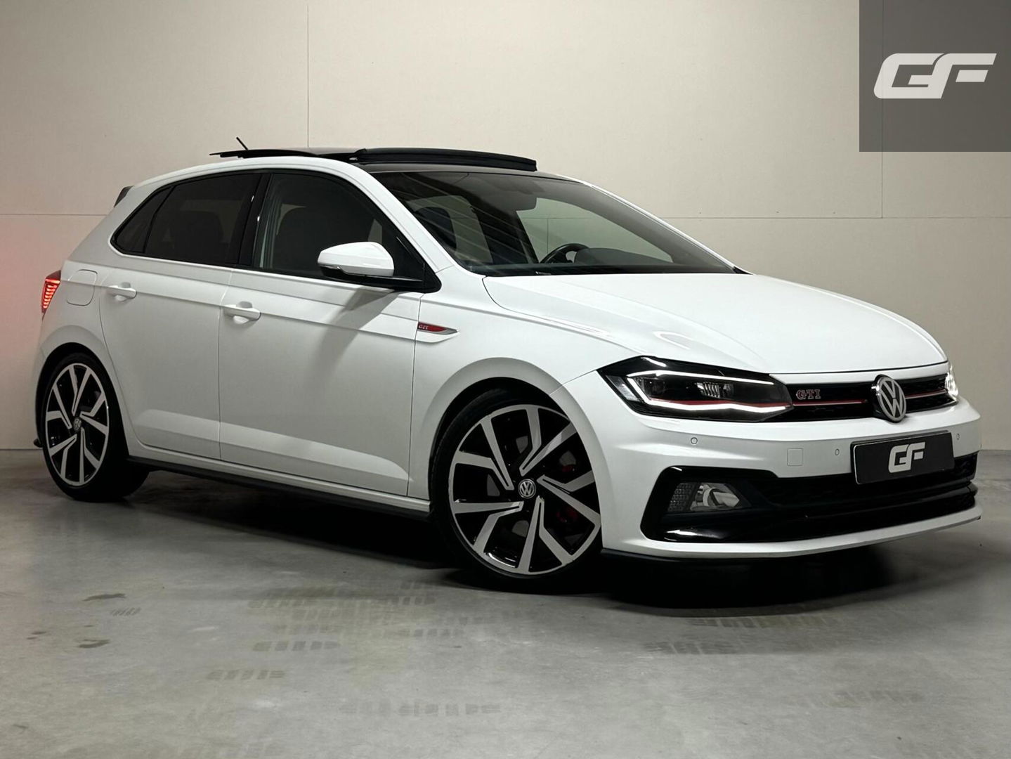Volkswagen Polo 2.0 TSI GTI Pano DSG Virtual Beats Camera Carplay